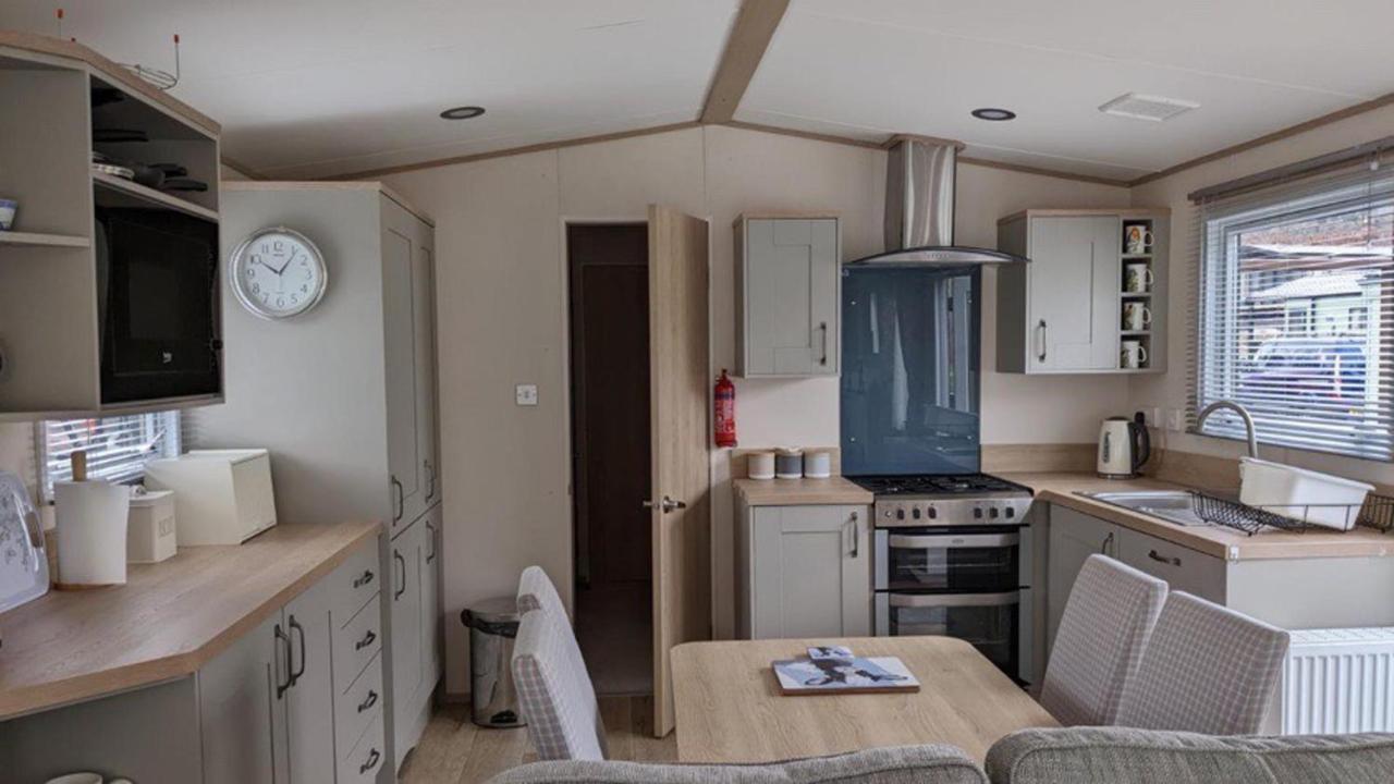 פיטלוצ'רי Luxury 2 Bedroom Caravan In Stunning Location מראה חיצוני תמונה